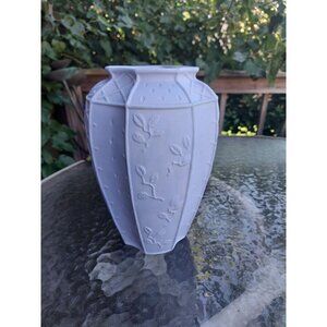 Fitz & Floyd Essentials The Botanical Collection" Blue Paneled Bisque 9 1/2" Vas